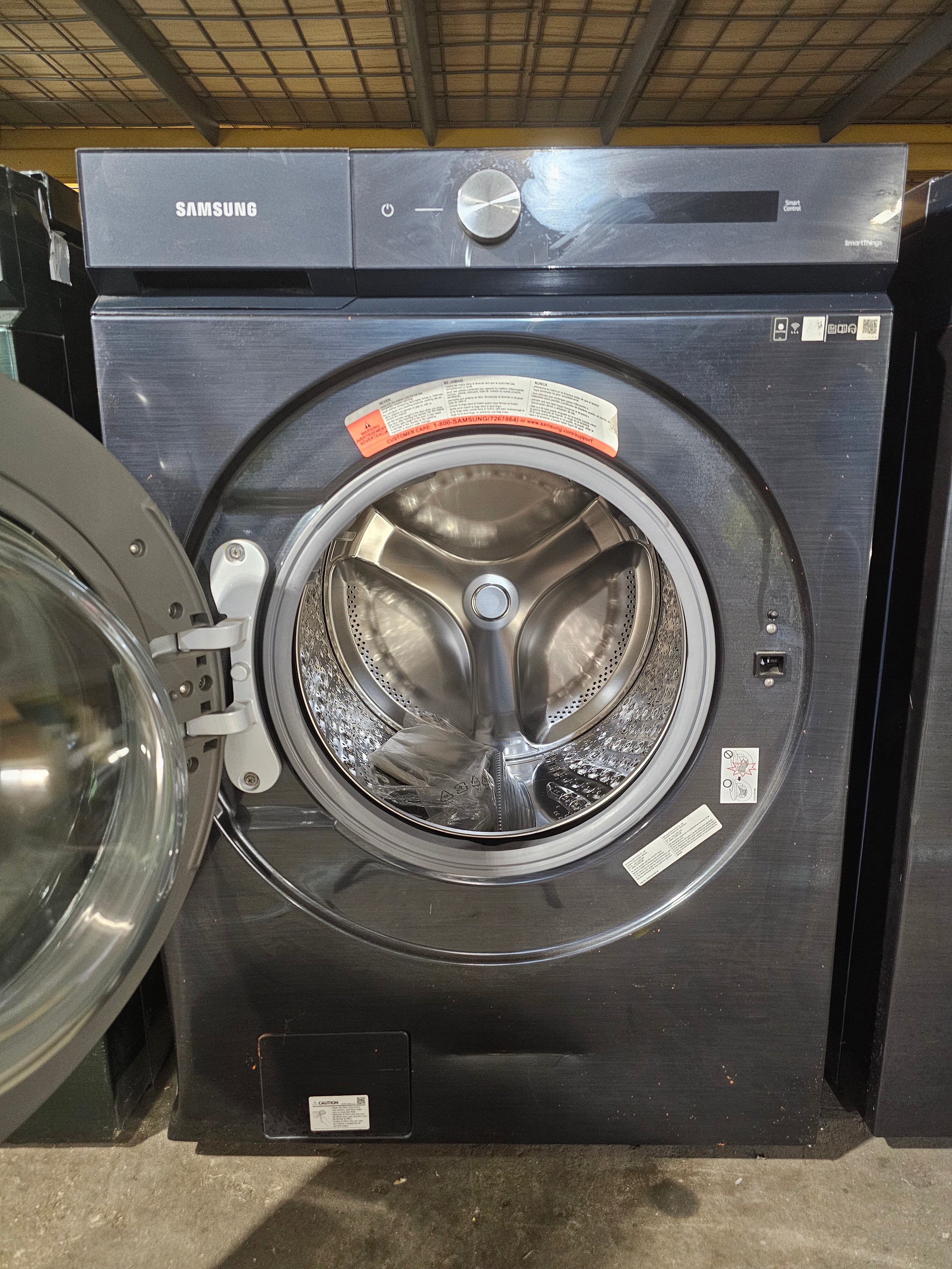 Samsung Bespoke 5.3 cu. ft. Ultra-Capacity Smart Front Load Washer in Brushed Navy with Super Speed Wash and AI Smart Dial
